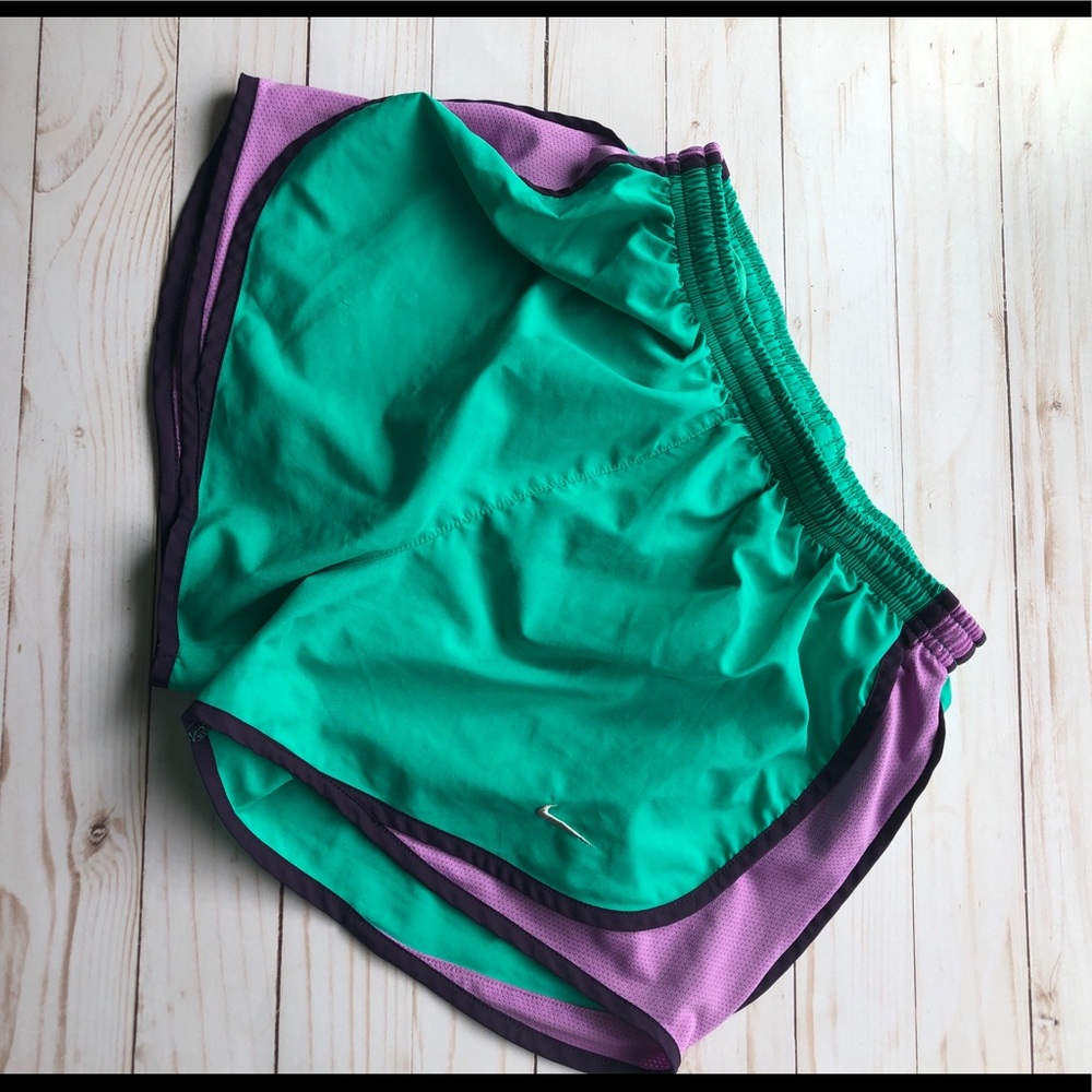 Nike Dri-Fit Tempo Short Green & Purple